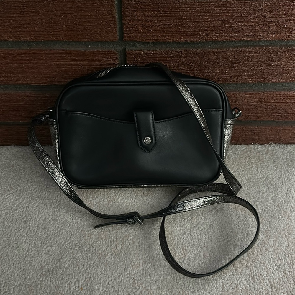 GILL Crossbody Purse